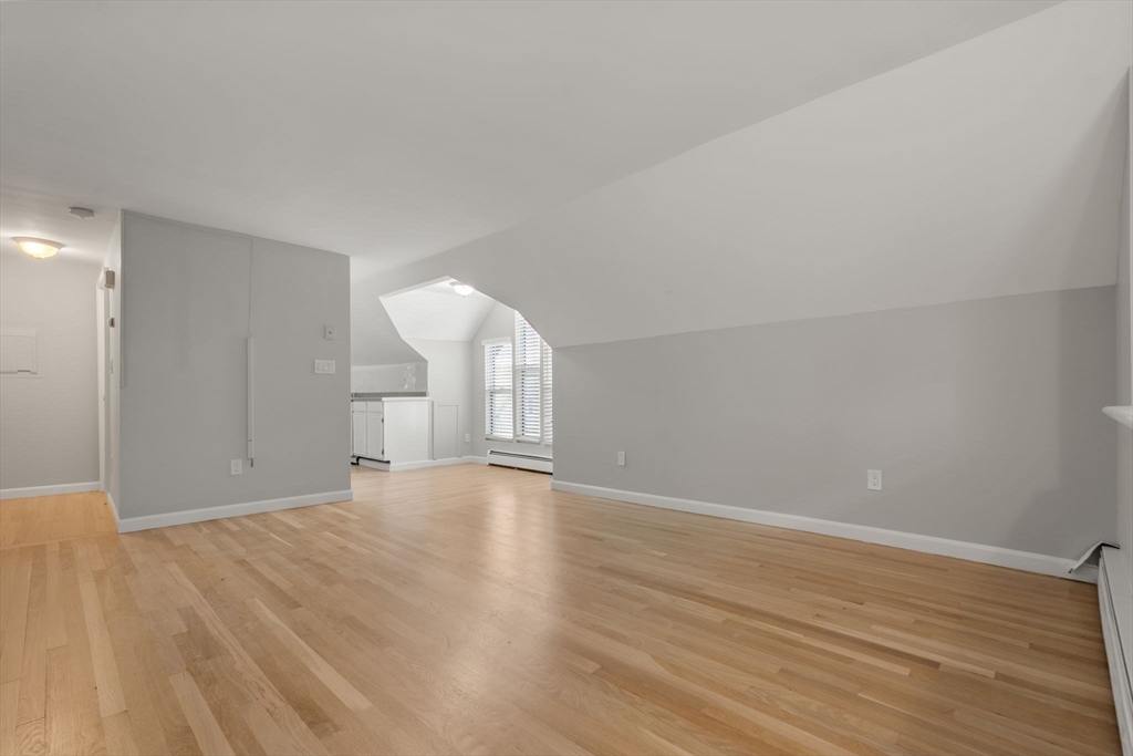 12-14 Shannon St 3
