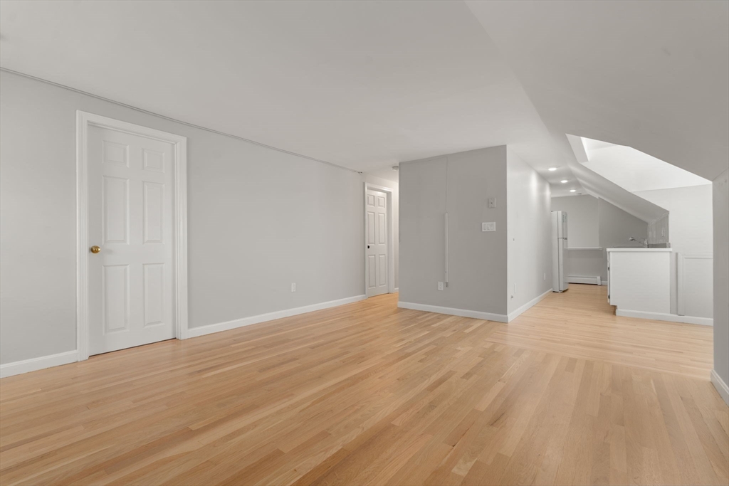 12-14 Shannon St 3