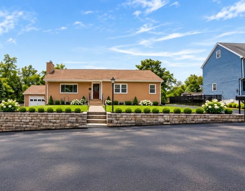 Photo of 28 Bulfinch Ter, Lynn, MA 01902 (MLS # 73585782)