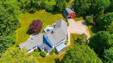Single Family Residence in Falmouth MA 383 Boxberry Hill Road.jpg
