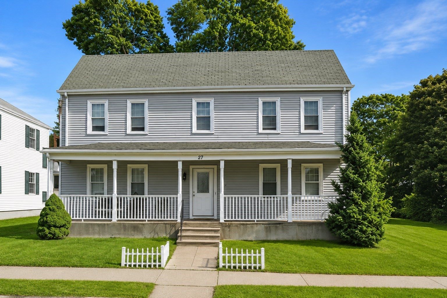 Photo of 87 Crafts St, Newton, MA
