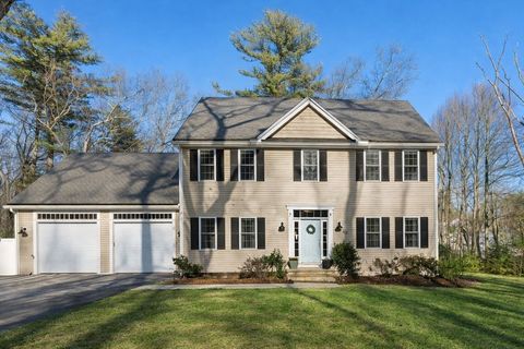 578 Carpenter Rd Northbridge MA 01588