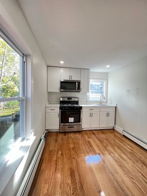 Photo of 27 Barry Street #2R, Boston, MA 02129 (MLS # 73513244)