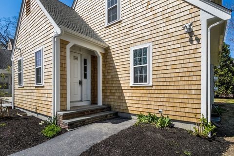 176 Palmer Ave 1 Falmouth MA 02540
