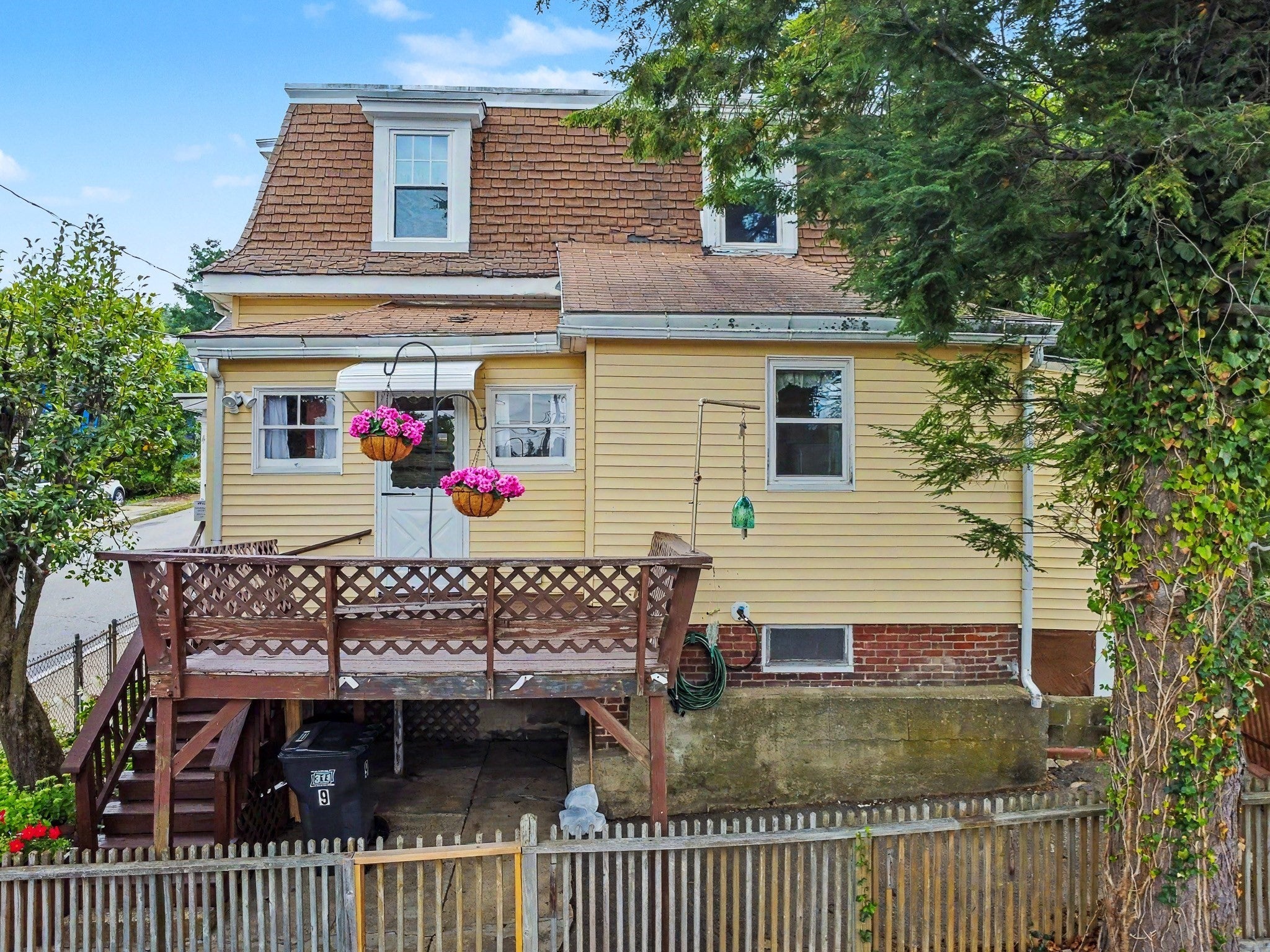 9 Varnum Street, Haverhill, MA Photo #3
