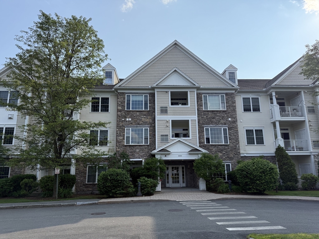 1206 Albion Rd 1206