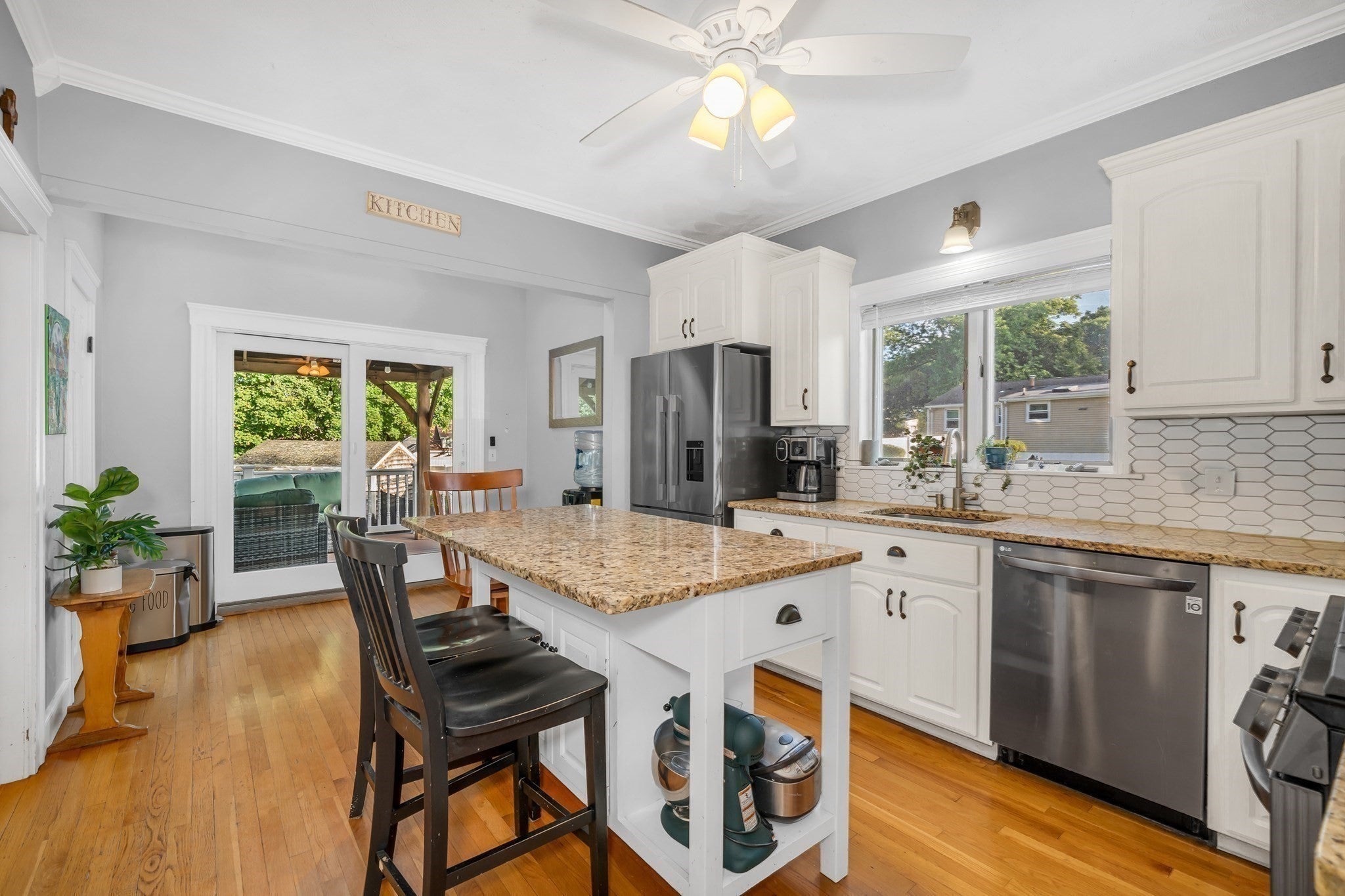 17 Nowell Street, Saugus, MA Photo #6