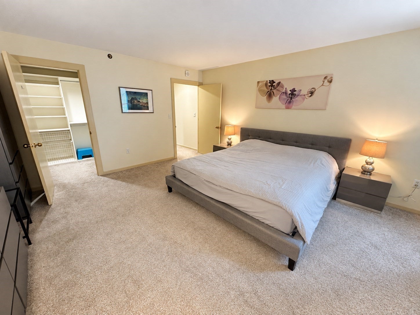 10 Rogers Street 403