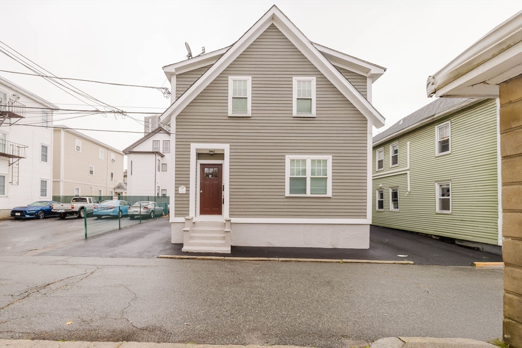 7 Pequot St