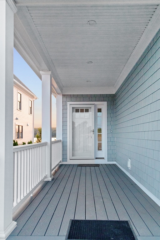 102 East Point Drive 102