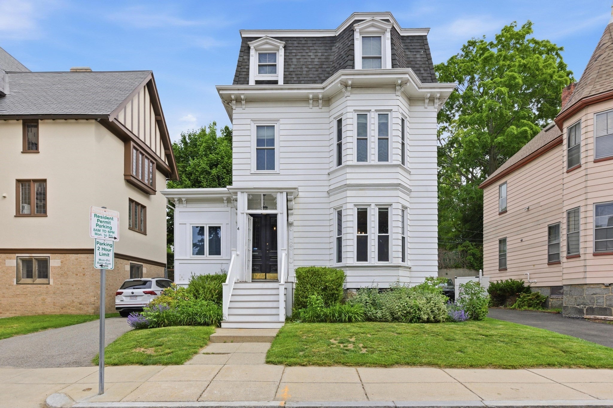 4 Lombard St #2, Boston, MA Photo #1