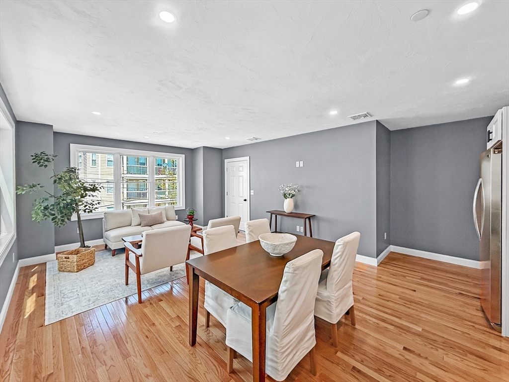 21 Thornton St 4
