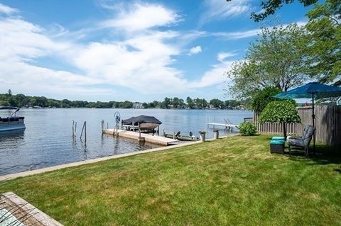 45 Point Pleasant Rd Webster MA 01570