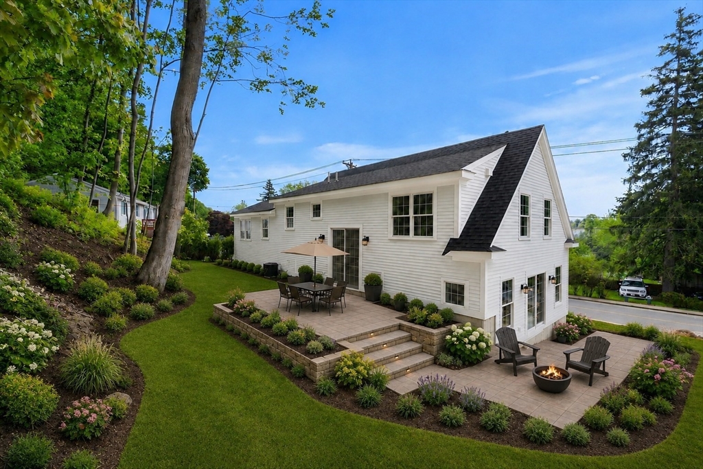 6 Monroe Street