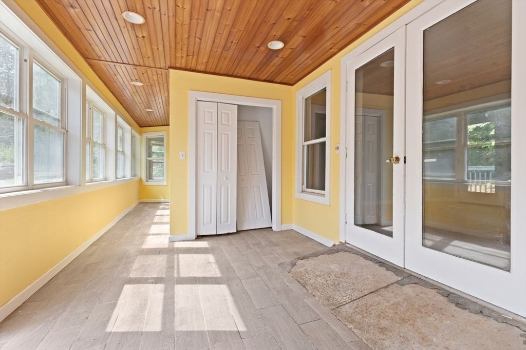 120 Dunstable Rd, Westford, MA, 120 Dunstable Rd, Westford, MA Photo #2
