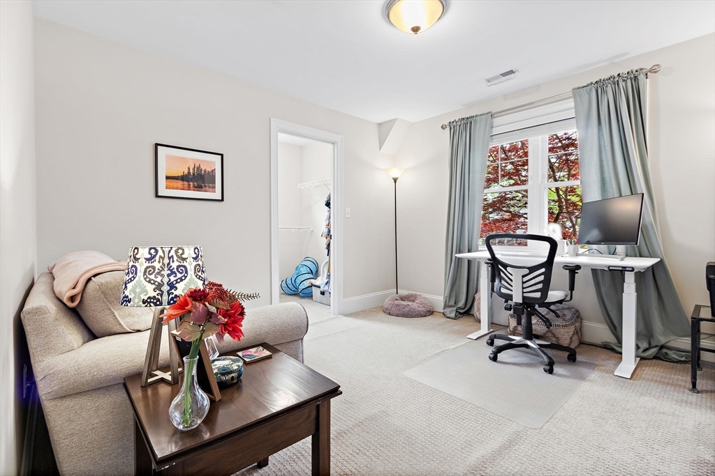 17 Bradford Rd, Natick, MA Photo #25