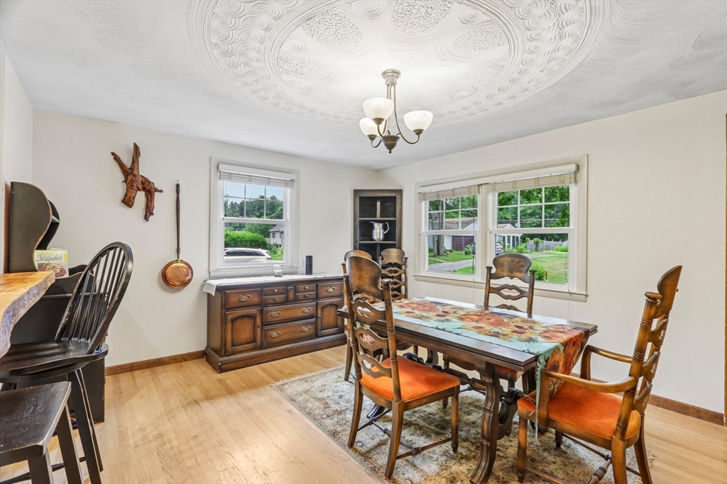 8 Foster St, Oxford, MA Photo #16
