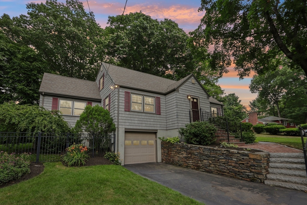 8 Foster St, Oxford, MA Photo #6