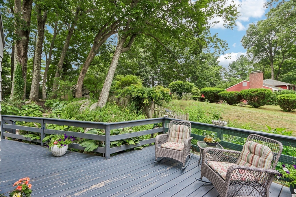8 Foster St, Oxford, MA Photo #36