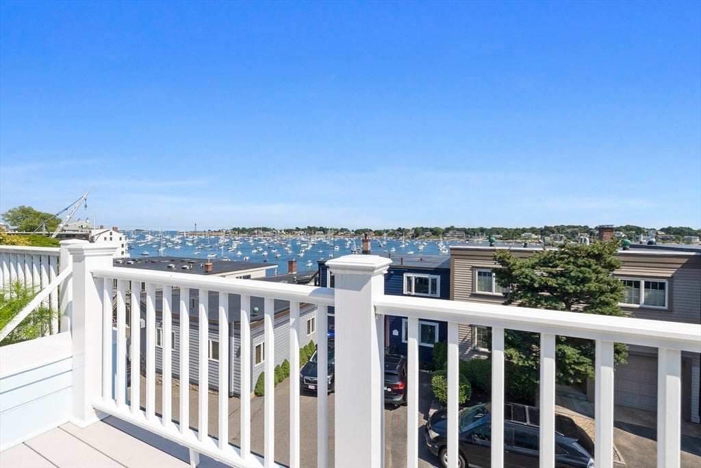 2 Mariners Ln, Marblehead, MA Photo #23