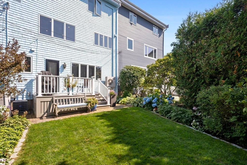 2 Mariners Ln, Marblehead, MA Photo #25