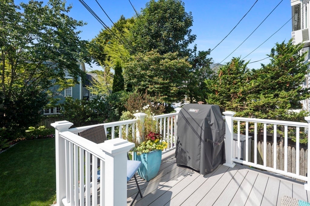 2 Mariners Ln, Marblehead, MA Photo #27