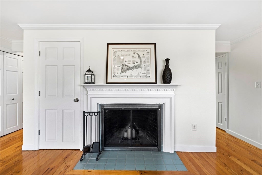 2 Mariners Ln, Marblehead, MA Photo #11