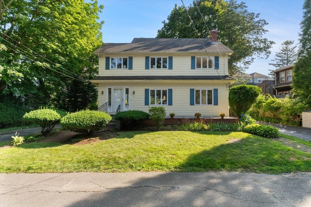 17 Preston Beach Rd