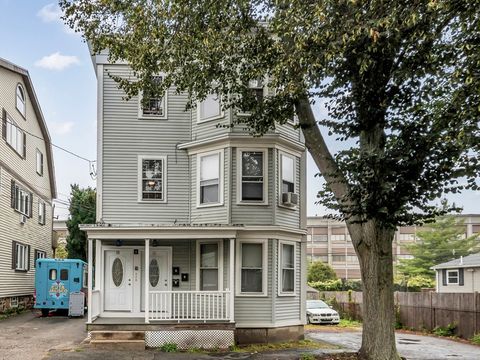 20 Ropes St Beverly MA 01915