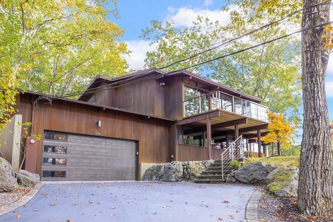 134 Rangeley Rd Brookline MA 02467