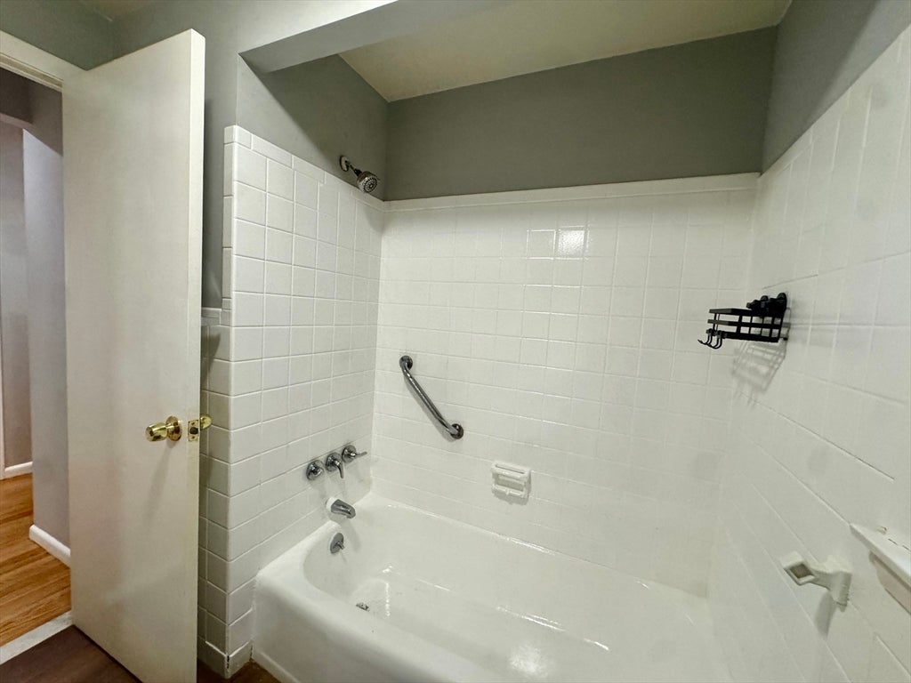 25 Westmoor Rd, Boston, MA, 25 Westmoor Rd, Boston, MA Photo #9