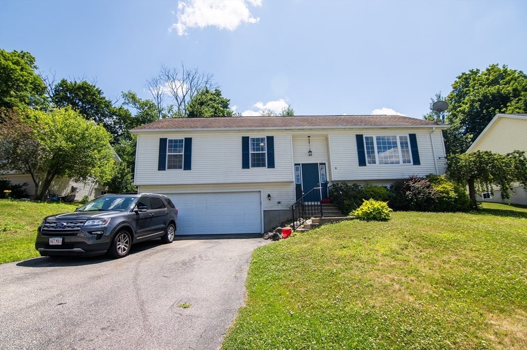 Photo of 8 Sullivan St, Spencer, MA