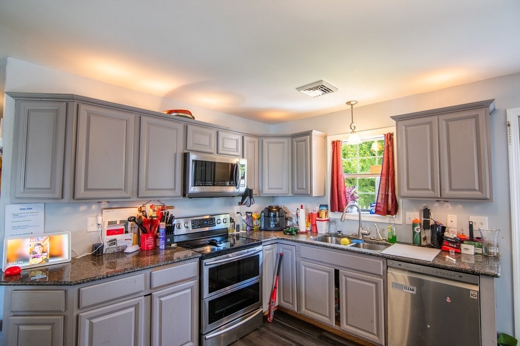 8 Sullivan St, Spencer, MA, 8 Sullivan St, Spencer, MA Photo #11
