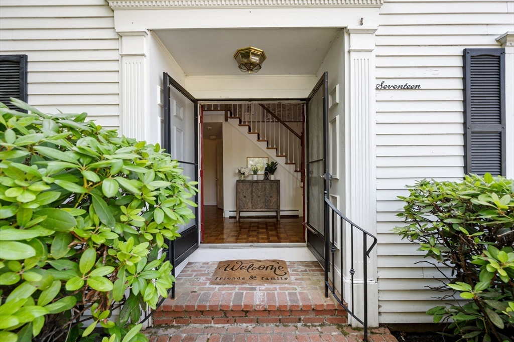 17 Berkley Circle
