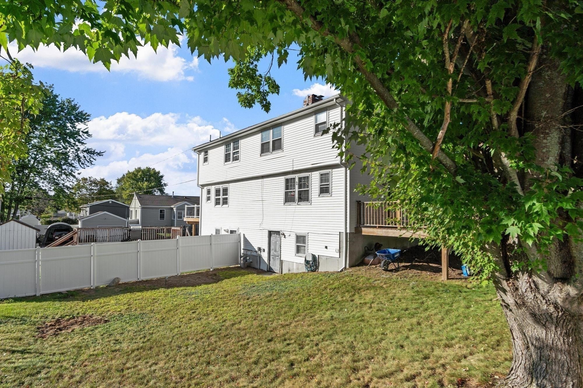 94 Mablin AVE #94, North Andover, MA Photo #18