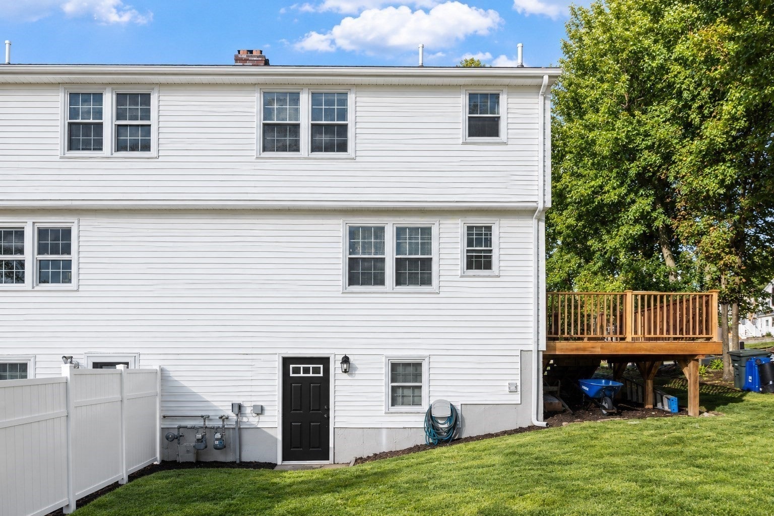 94 Mablin AVE #94, North Andover, MA Photo #17
