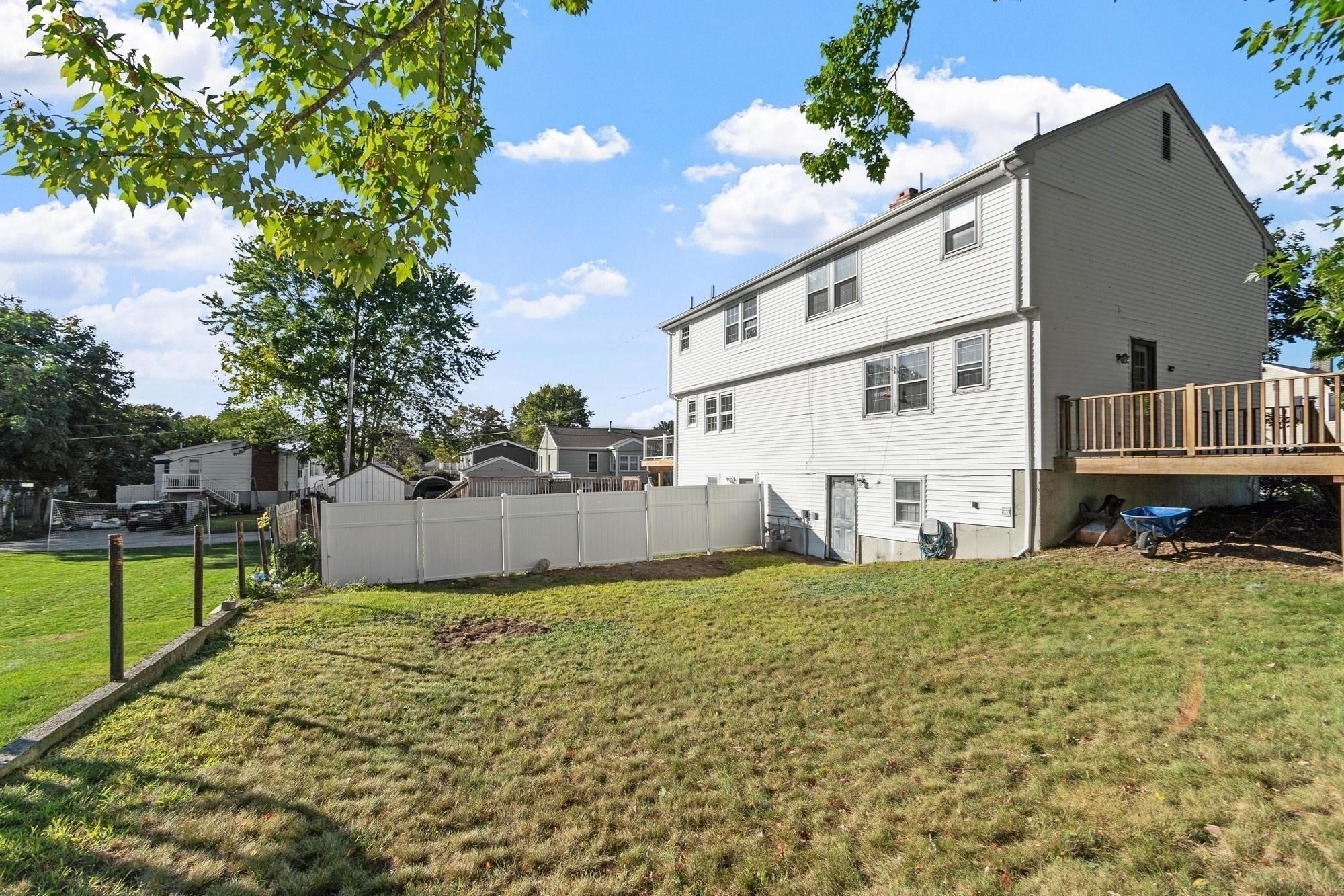 94 Mablin AVE #94, North Andover, MA Photo #37