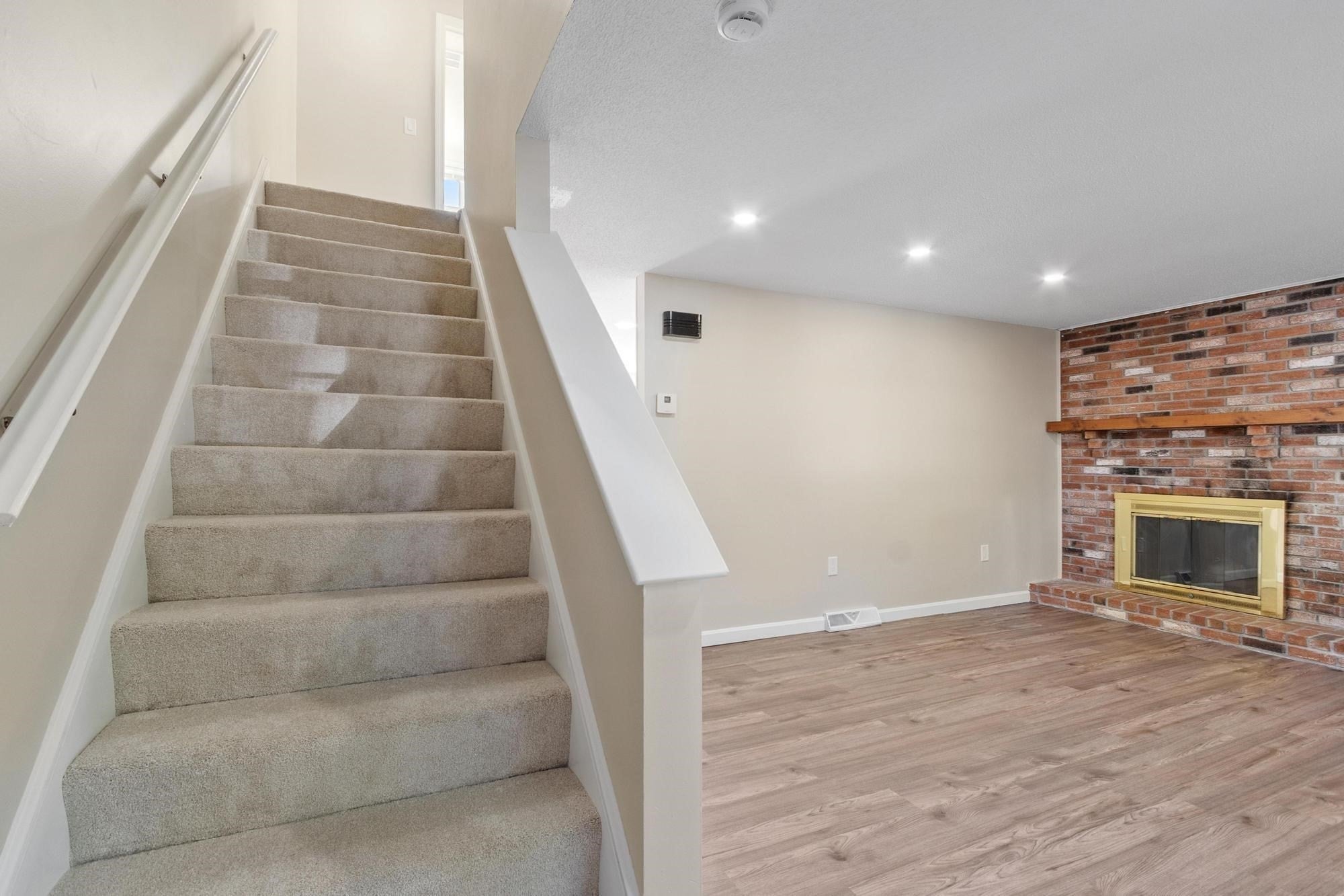 94 Mablin AVE #94, North Andover, MA Photo #13