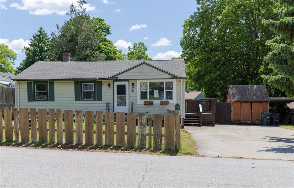 6 Kathy Ave, Coventry, RI, 6 Kathy Ave, Coventry, RI Photo #2
