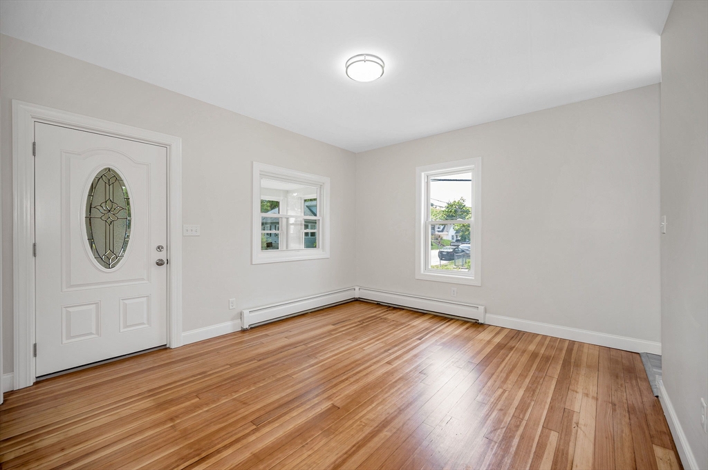 89 Edgewood Ave