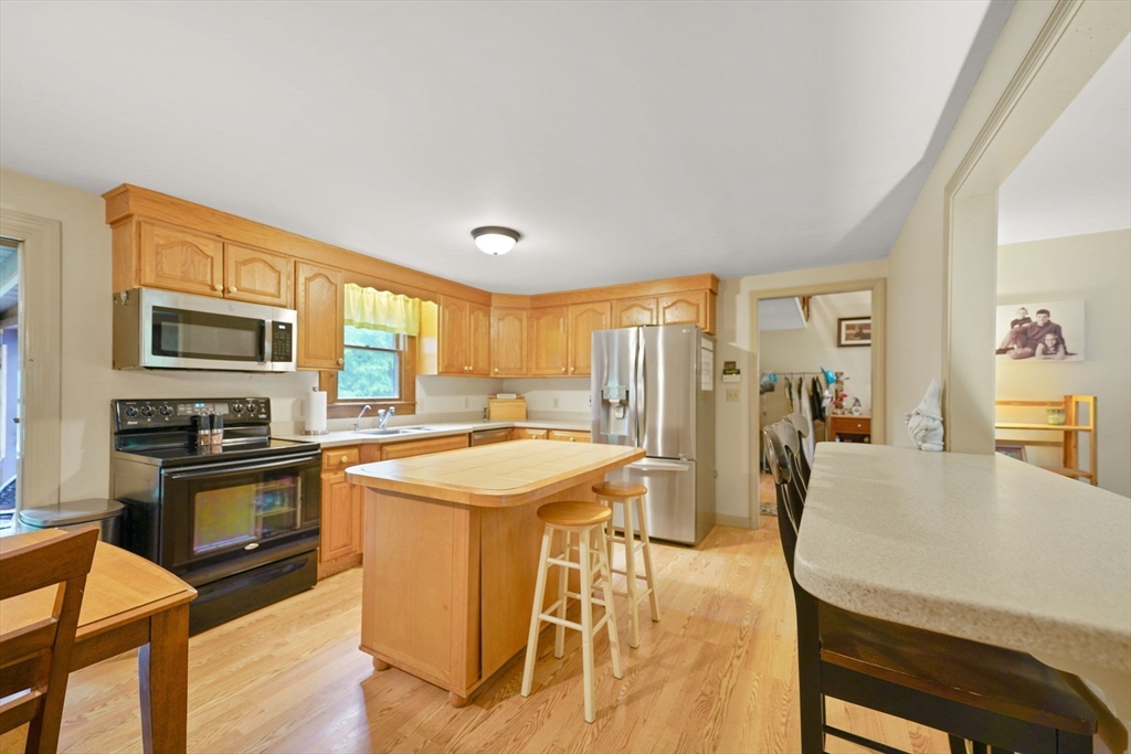 128 High St