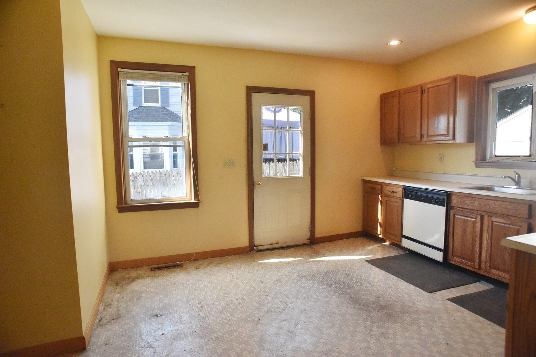 360 Water ST, Haverhill, MA, 360 Water ST, Haverhill, MA Photo #8