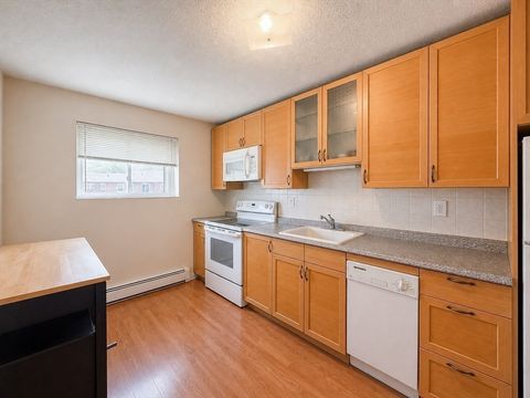 Photo of 28 Westgate Rd #5, Boston, MA 02467 (MLS # 73512702)