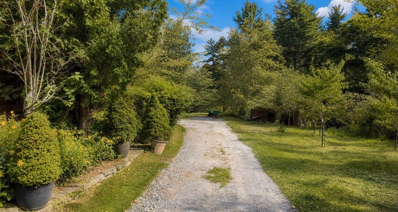 347 Kinne Brook Rd