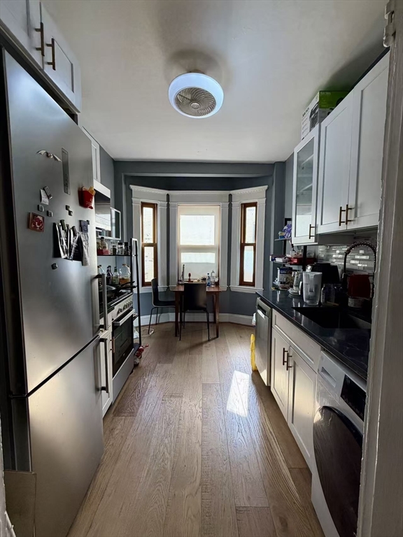 8 Garrison Ave 711