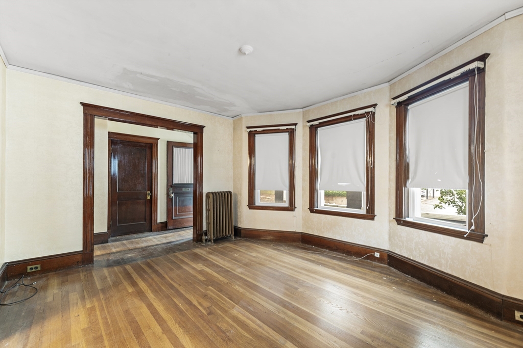 42 Belmont St