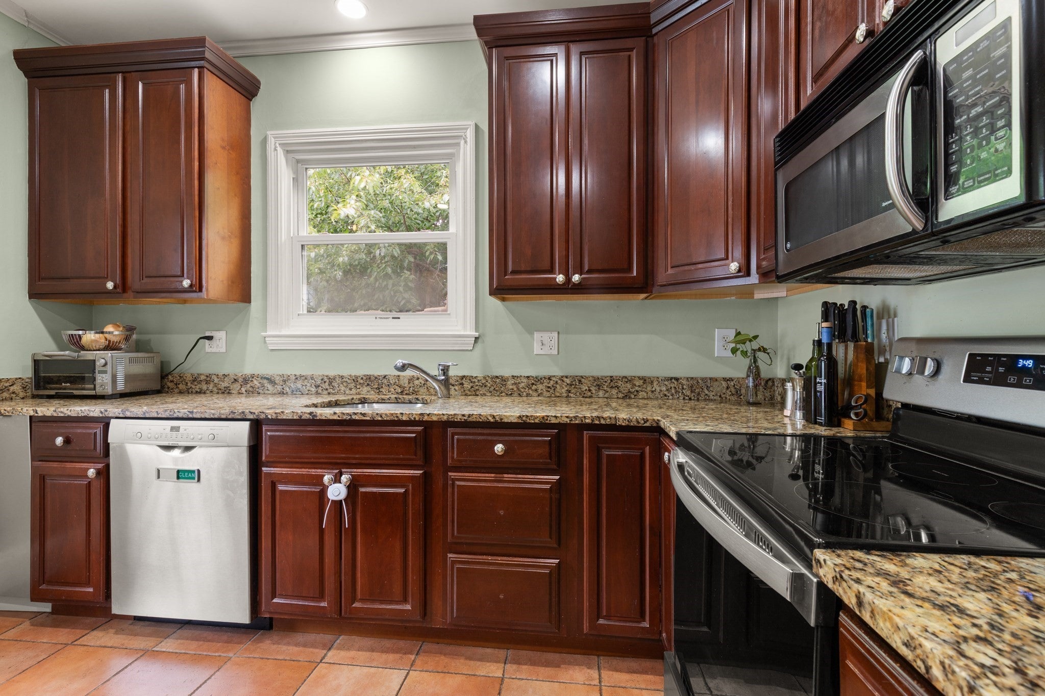 169 Hunnewell Ave #2, Newton, MA, 169 Hunnewell Ave #2, Newton, MA Photo #16
