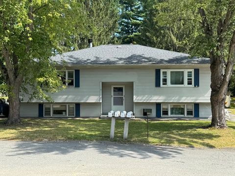 1 Patricia Dr 1 Tyngsborough MA 01879