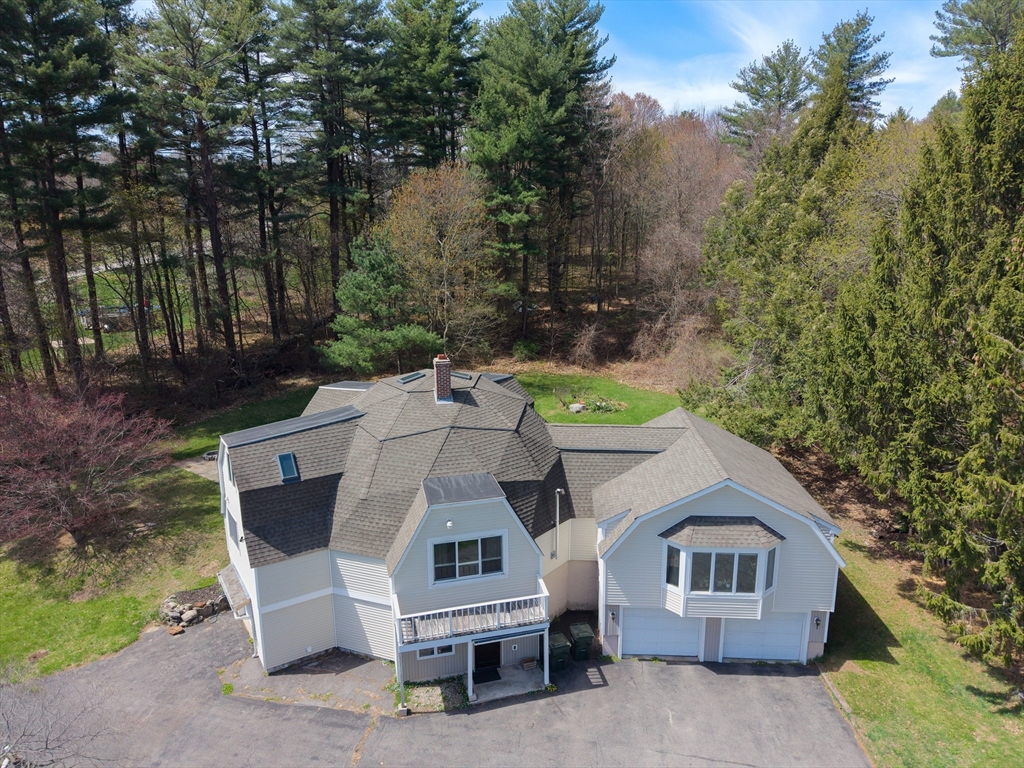 15 Maple Rd