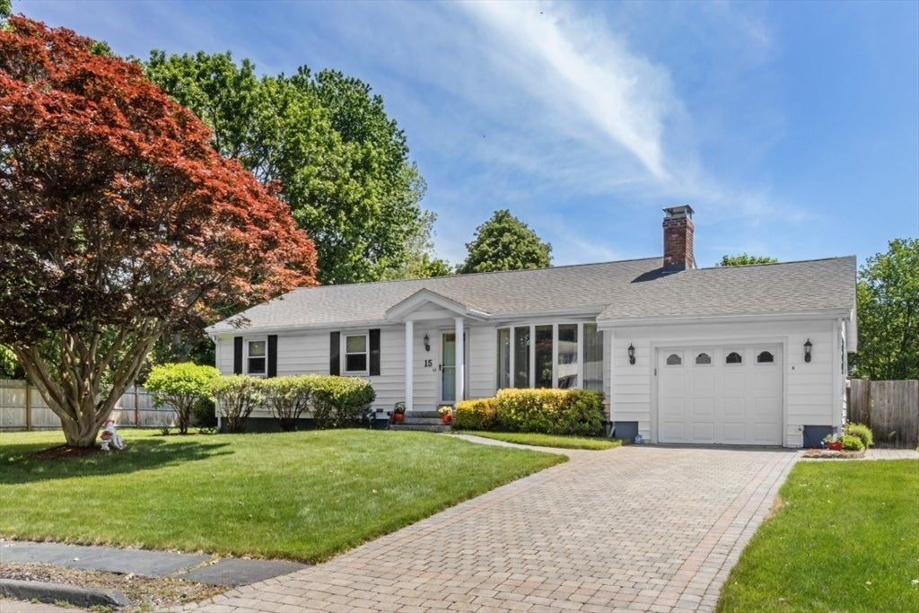 15 Fernwood Road